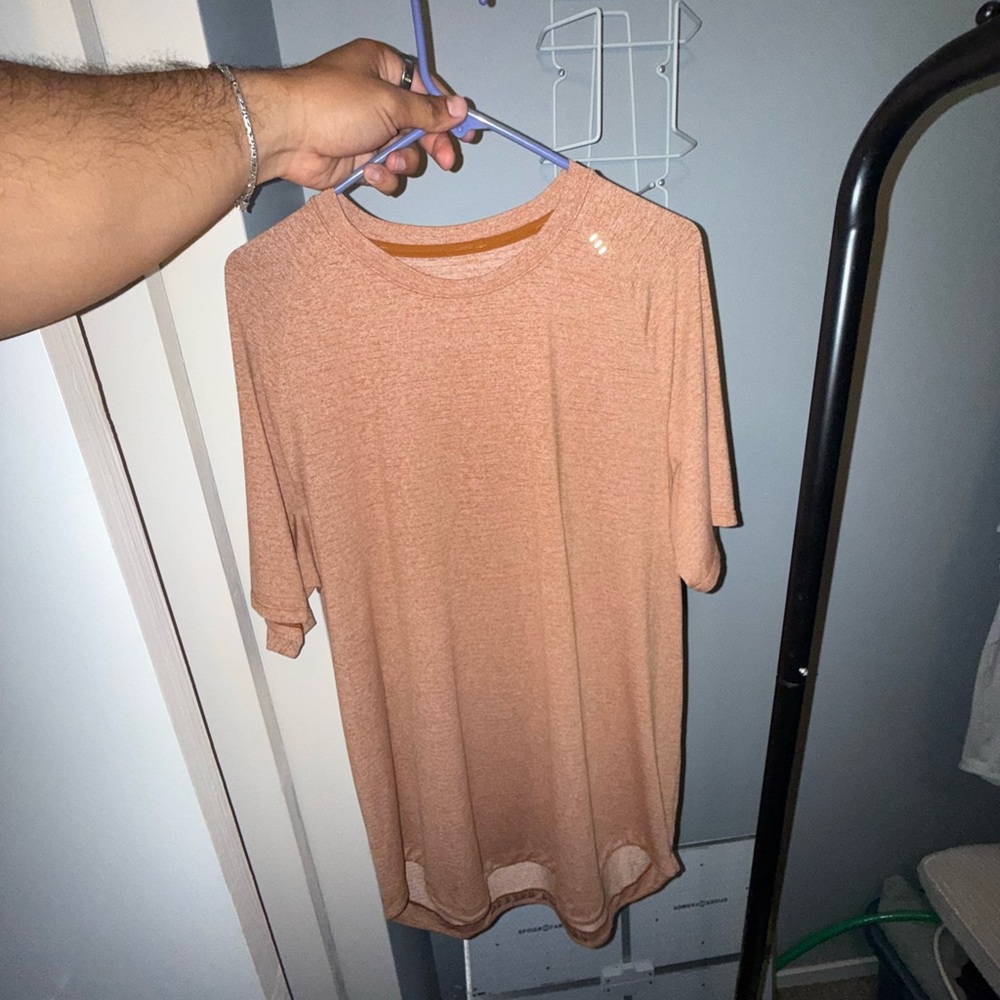 lululemon athletica Short Sleeve Tee - Light Brown